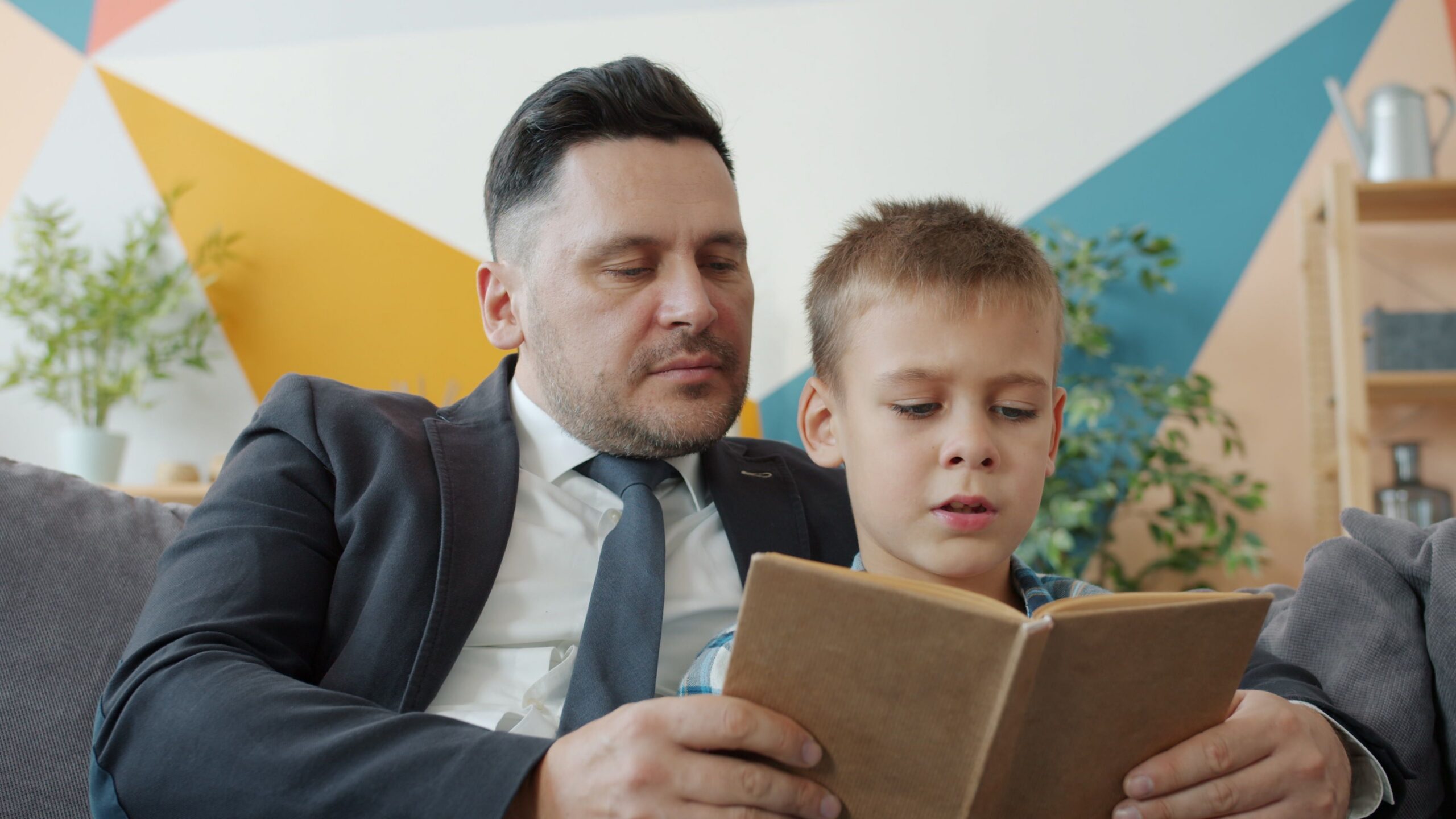 How to Deal with Delayed or Unpaid Child Support in Dubai