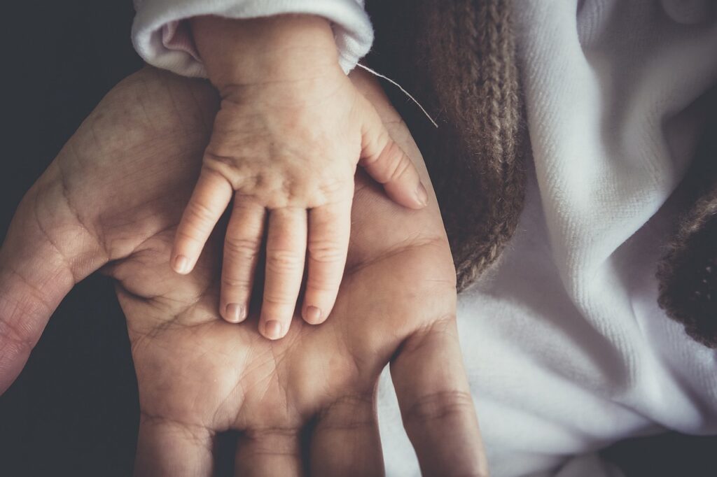 A Complete Guide to Child Support in Dubai: Everything Parents Need to Know