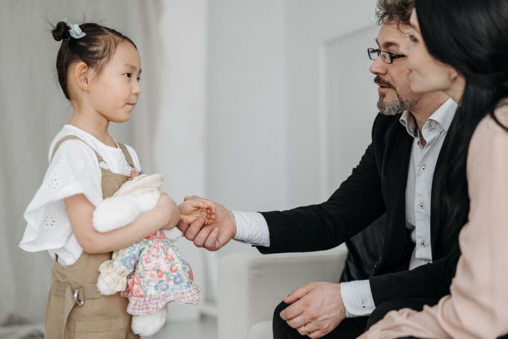What Should You Know Before Hiring A Child Custody Lawyer in Dubai?